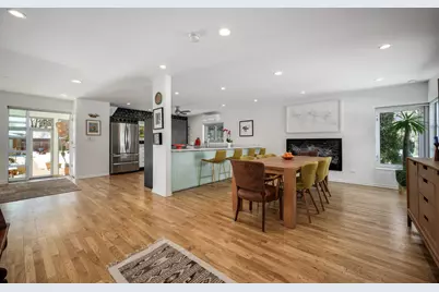 525 Berkeley Road, Riverside, IL 60546 - Photo 9