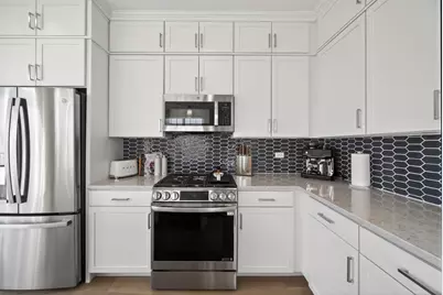 30W130 Wheeler Circle, Warrenville, IL 60563 - Photo 13