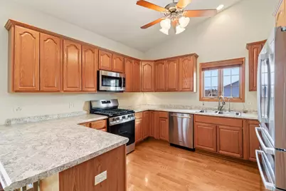 832 Mary Court, Marengo, IL 60152 - Photo 7