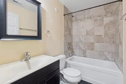 5758 N California Street #1A, Chicago, IL 60659 - Photo 7