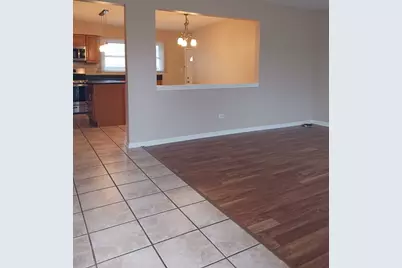 546 Fawn Court, Carol Stream, IL 60188 - Photo 5