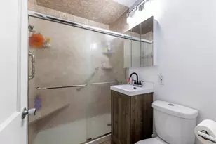 1617 Glenwood Ave, Joliet, IL 60435 - Photo 9