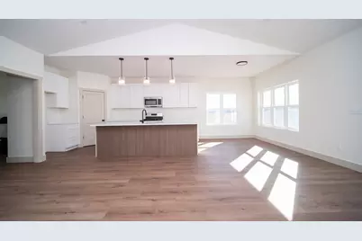 550 Cross Plains Road, Rockford, IL 61107 - Photo 7