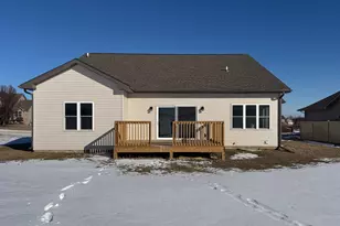 550 Cross Plains Rd, Rockford, IL 61107 - Photo 29