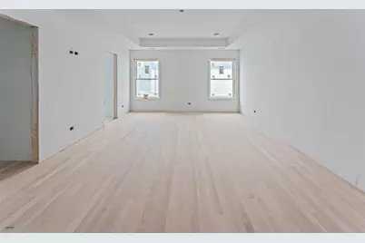 286 N Indiana Avenue, Elmhurst, IL 60126 - Photo 9