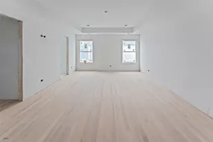 286 N Indiana Ave, Elmhurst, IL 60126 - Photo 9