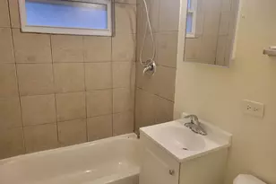 12864 S Eggleston Ave, Chicago, IL 60628 - Photo 5