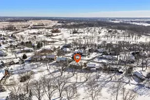 9 Buckingham Dr, Sugar Grove, IL 60554 - Photo 27