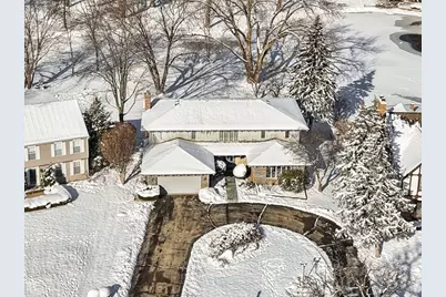 9 Buckingham Drive, Sugar Grove, IL 60554 - Photo 1