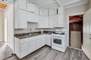 491 S Chicago Ave, Kankakee, IL 60901 - Photo 5