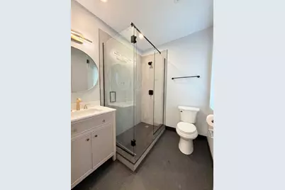 5852 N Artesian Avenue #1, Chicago, IL 60659 - Photo 7