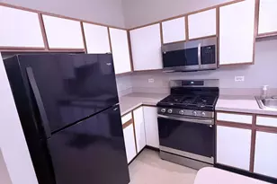 1533 Keystone Ct, Elgin, IL 60120 - Photo 9