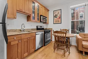 2707 N Mildred Ave, Chicago, IL 60614 - Photo 5