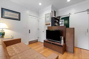 2707 N Mildred Ave, Chicago, IL 60614 - Photo 9