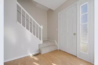 644 Leslie Lane, Schaumburg, IL 60194 - Photo 7