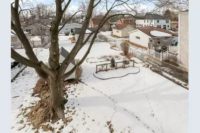 956 S Hillside Avenue, Elmhurst, IL 60126 - Photo 9