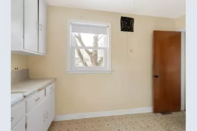 956 S Hillside Avenue, Elmhurst, IL 60126 - Photo 19