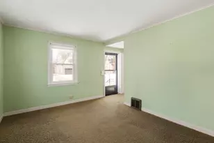 956 S Hillside Ave, Elmhurst, IL 60126 - Photo 17