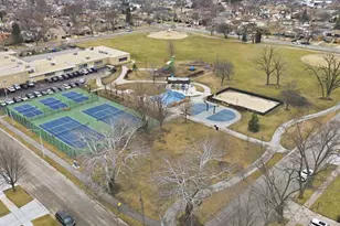 10800 S Tripp Ave, Oak Lawn, IL 60453 - Photo 31