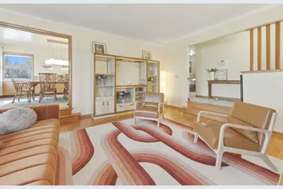 10800 S Tripp Avenue, Oak Lawn, IL 60453 - Photo 7