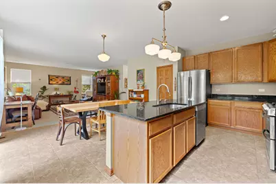 365 Oakmont Drive, Cary, IL 60013 - Photo 11