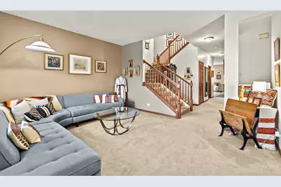 365 Oakmont Drive, Cary, IL 60013 - Photo 5