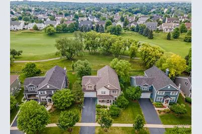 365 Oakmont Drive, Cary, IL 60013 - Photo 37