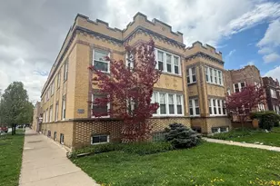 4103 W Nelson St, Chicago, IL 60641 - Photo 1