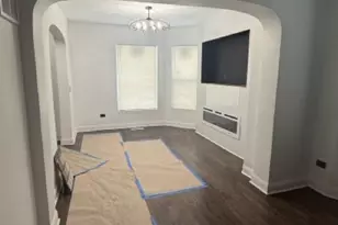 7326 S Woodlawn Ave, Chicago, IL 60619 - Photo 7