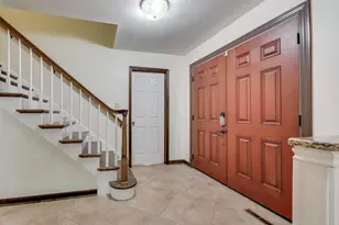 511 Mark Ln, Downers Grove, IL 60516 - Photo 3