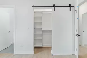 3140 N Clybourn Ave, Chicago, IL 60657 - Photo 17