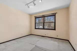 6814 Rhode Island Trail, Crystal Lake, IL 60012 - Photo 11