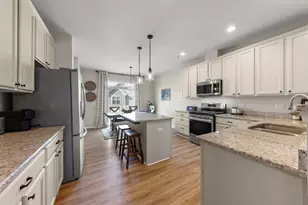 0N082 Forsythe Ct, Winfield, IL 60190 - Photo 5