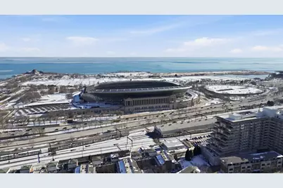 100 E 14th Street #1401, Chicago, IL 60605 - Photo 19