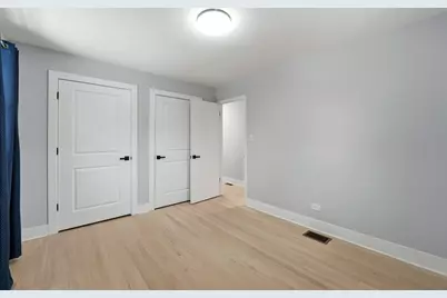 10025 S 86th Court, Palos Hills, IL 60465 - Photo 15