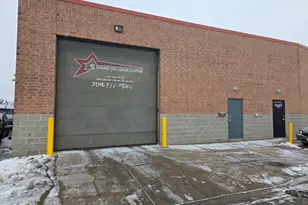 1011 Main St, Melrose Park, IL 60160 - Photo 1