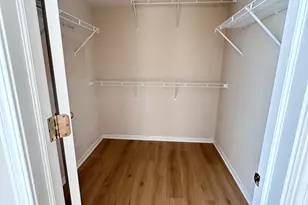 2737 Borkshire Ln, Aurora, IL 60502 - Photo 13