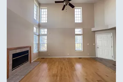 2737 Borkshire Lane, Aurora, IL 60502 - Photo 3