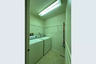 2462 Emily Lane, Elgin, IL 60124 - Photo 19