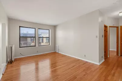 1934 E 74th Street #201, Chicago, IL 60649 - Photo 3