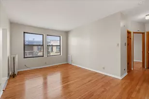 1934 E 74th St, Chicago, IL 60649 - Photo 3