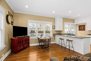 2731 Park Pl, Evanston, IL 60201 - Photo 15