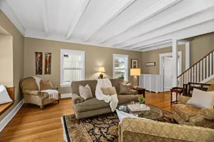 2731 Park Pl, Evanston, IL 60201 - Photo 3