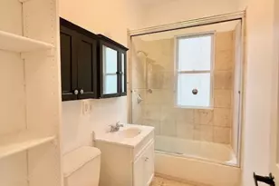 4307 W Kamerling St, Chicago, IL 60651 - Photo 7