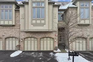 1407 W Rue Paris Pl, Inverness, IL 60067 - Photo 1