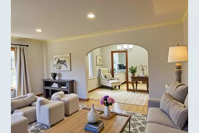 138 N Eastern Avenue, Bartlett, IL 60103 - Photo 5