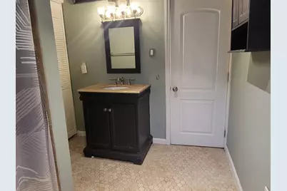 138 N Eastern Avenue, Bartlett, IL 60103 - Photo 13