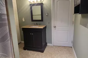 138 N Eastern Ave, Bartlett, IL 60103 - Photo 13