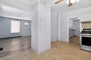 1622 E Cornell Ave, Springfield, IL 62703 - Photo 7