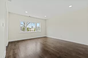 9419 S St Lawrence Ave, Chicago, IL 60619 - Photo 21